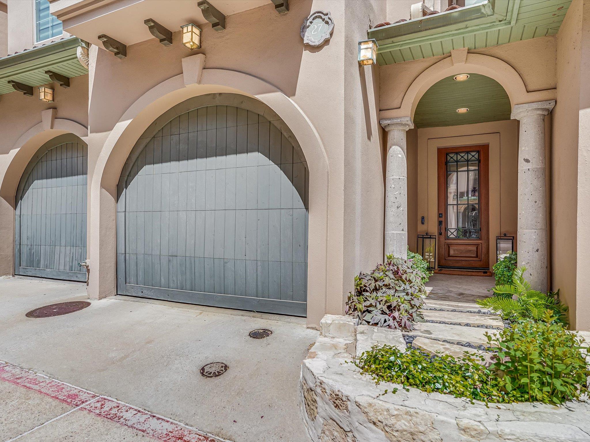 1529 Barton Springs Rd # 27, Austin, TX 78704