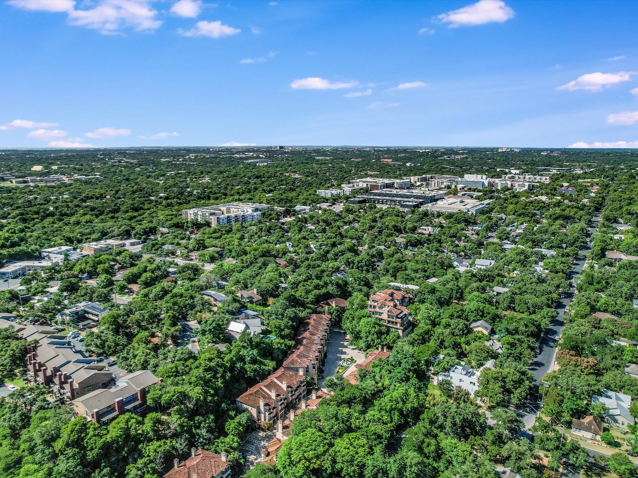 1529 Barton Springs Rd # 27, Austin, TX 78704