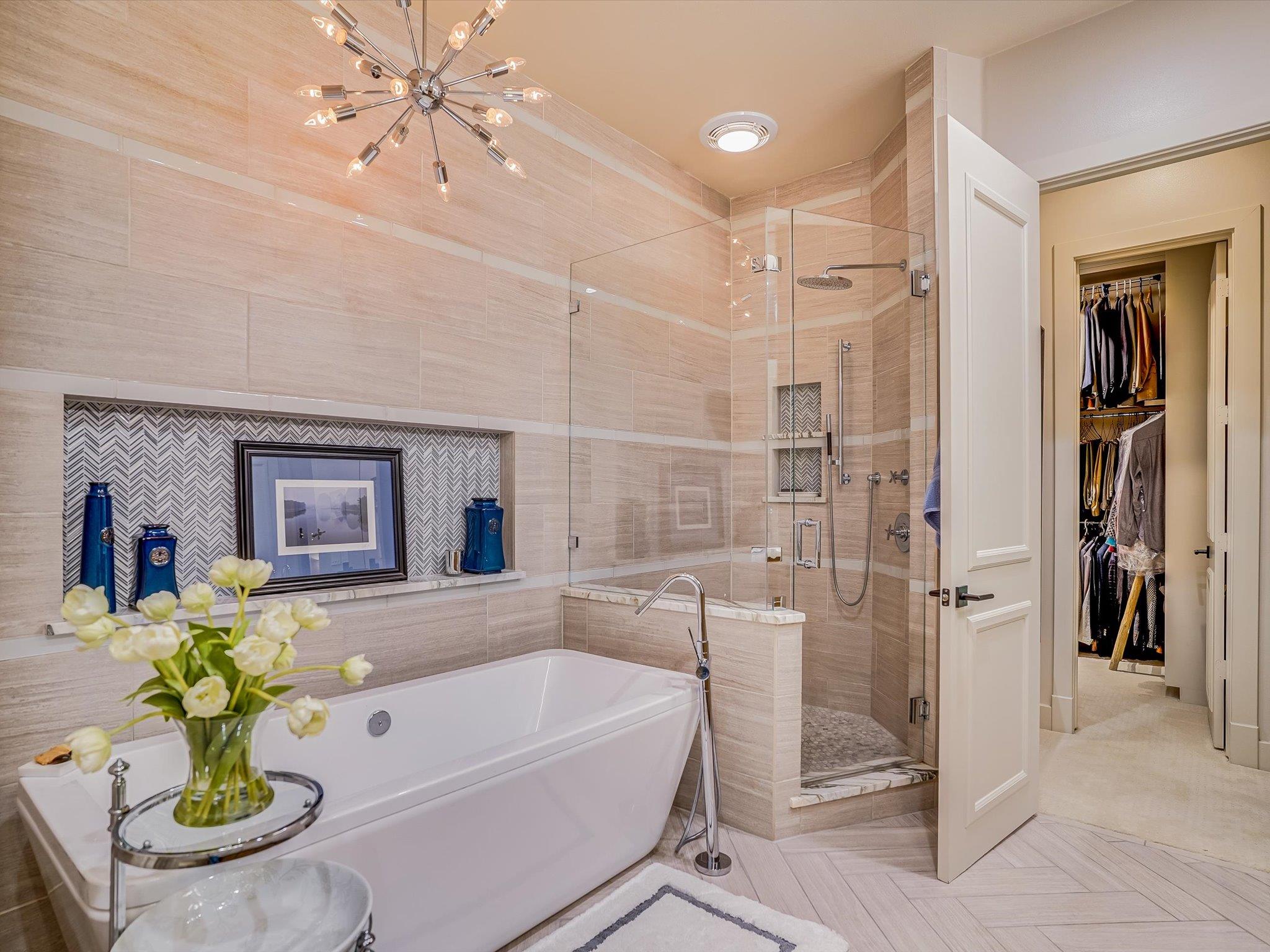 1529 Barton Springs Rd # 27, Austin, TX 78704