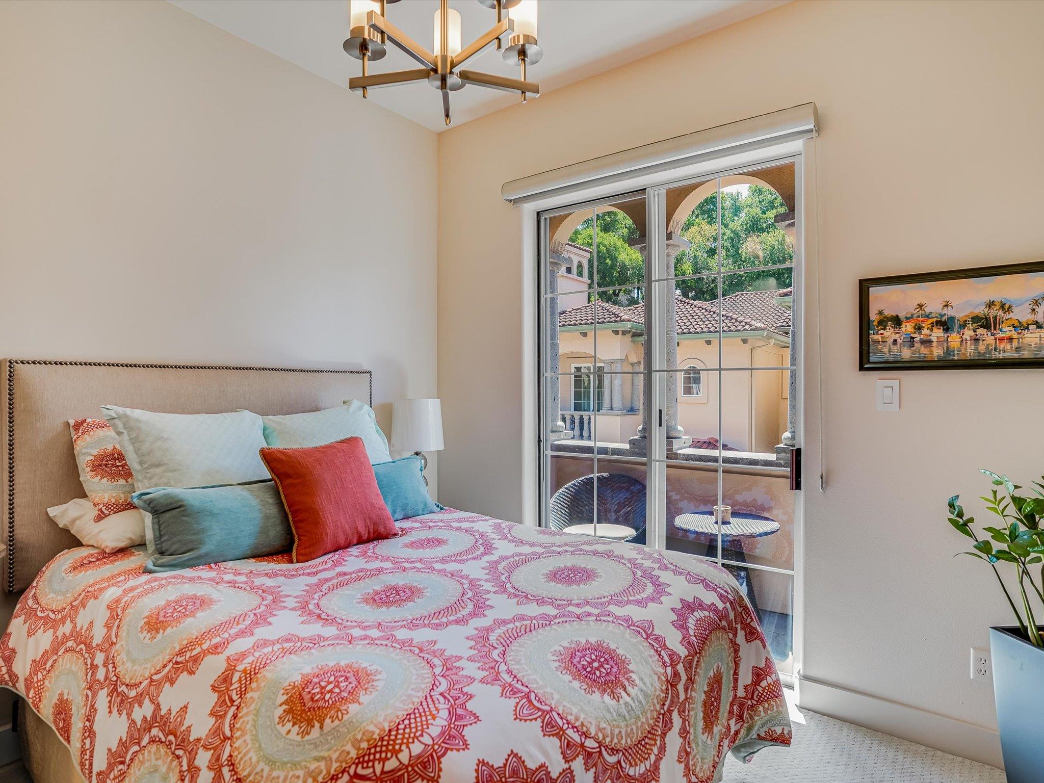 1529 Barton Springs Rd # 27, Austin, TX 78704