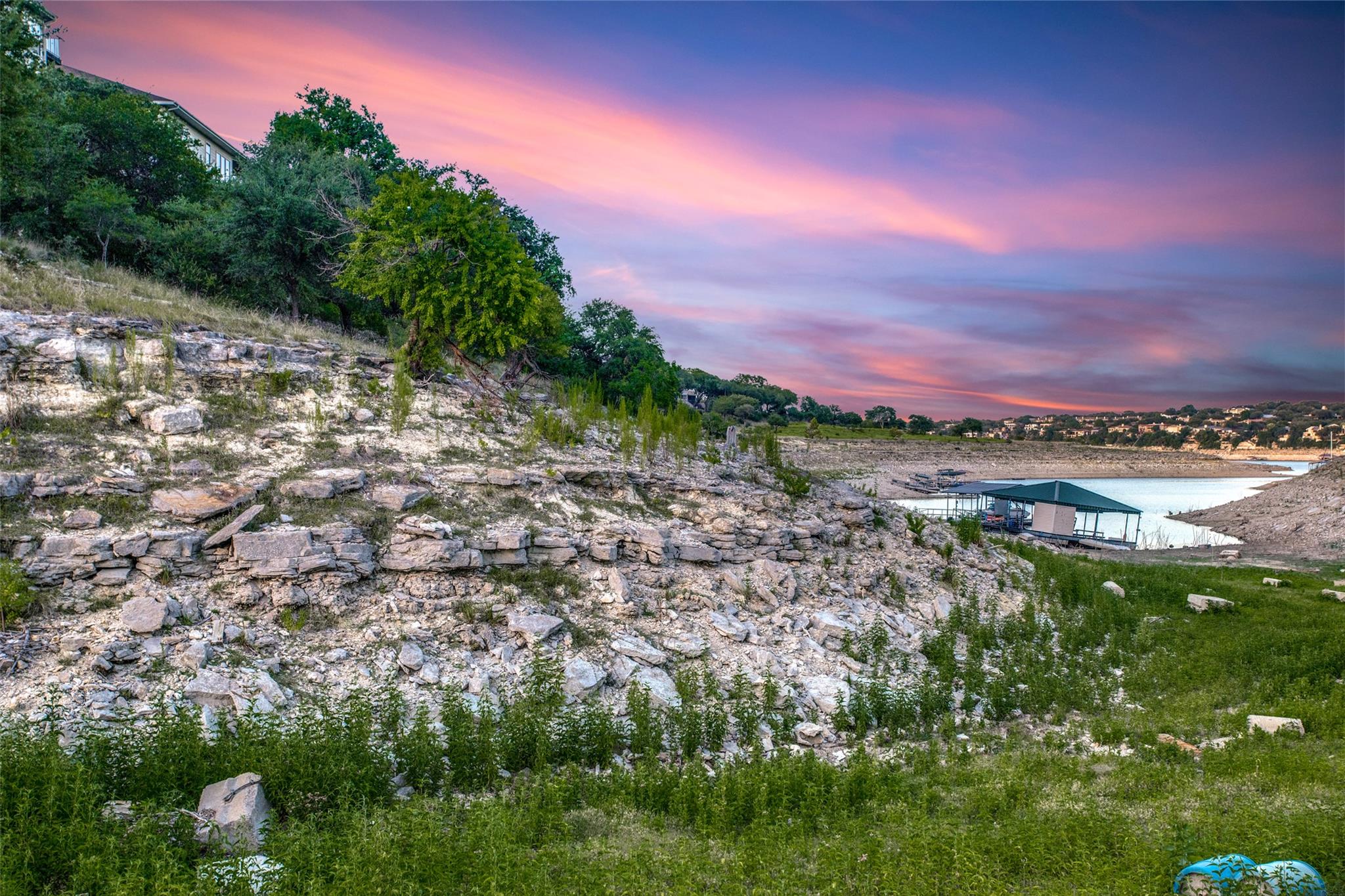 529 Venture Blvd S, Point Venture, TX 78645