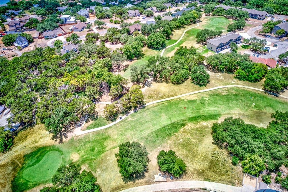 529 Venture Blvd S, Point Venture, TX 78645