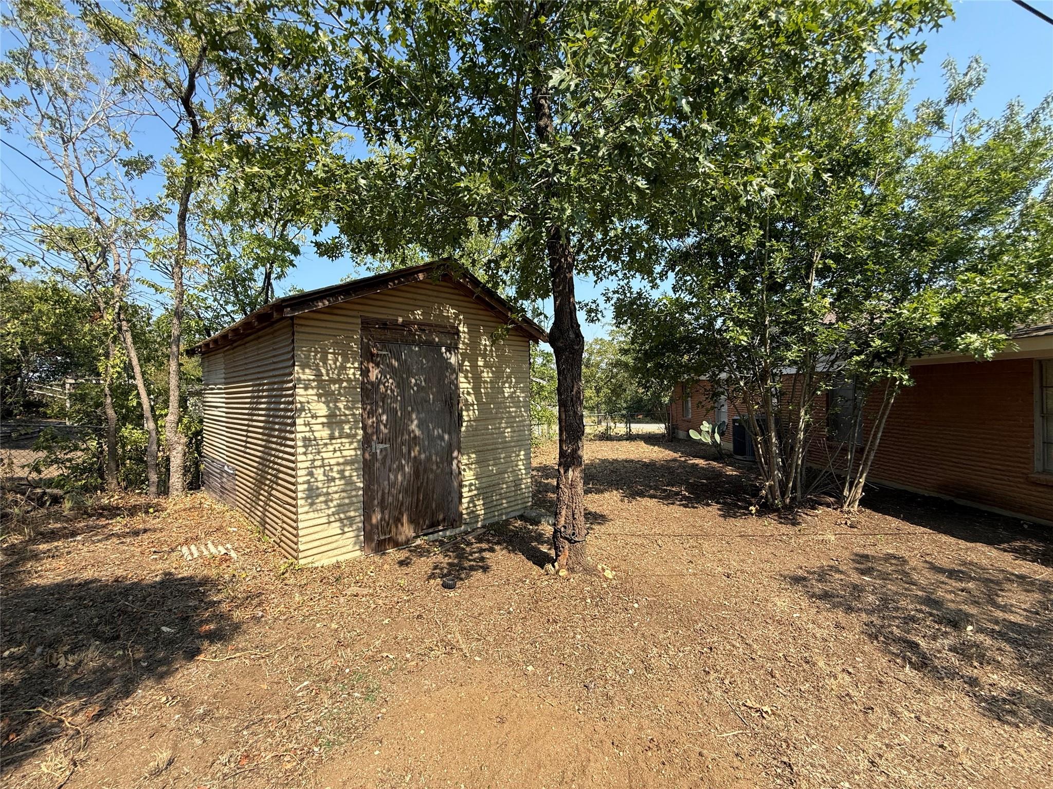 2711 Little John Ln, Austin, TX 78704