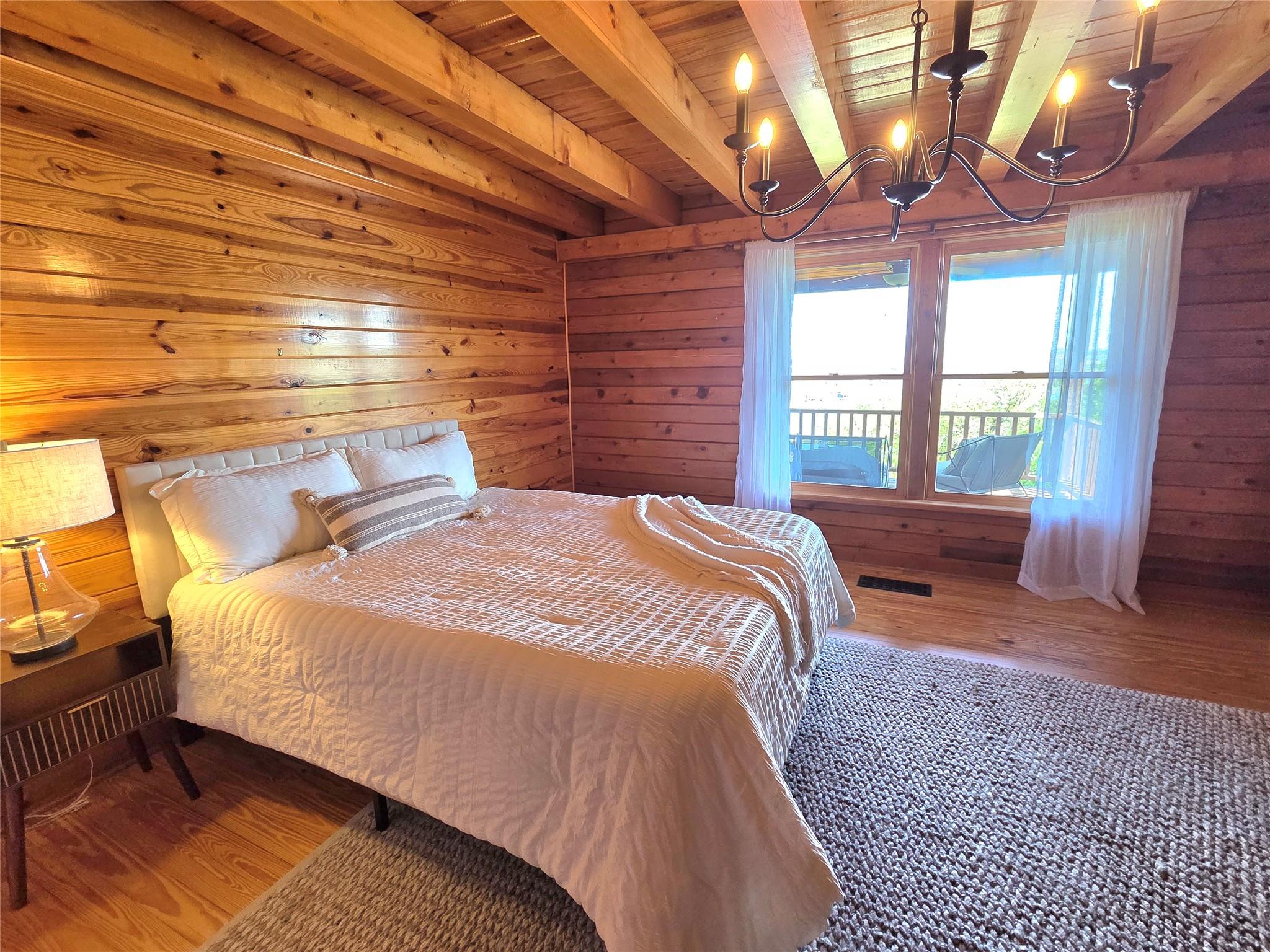 210 Circle Dr, Horseshoe Bay, TX 78657