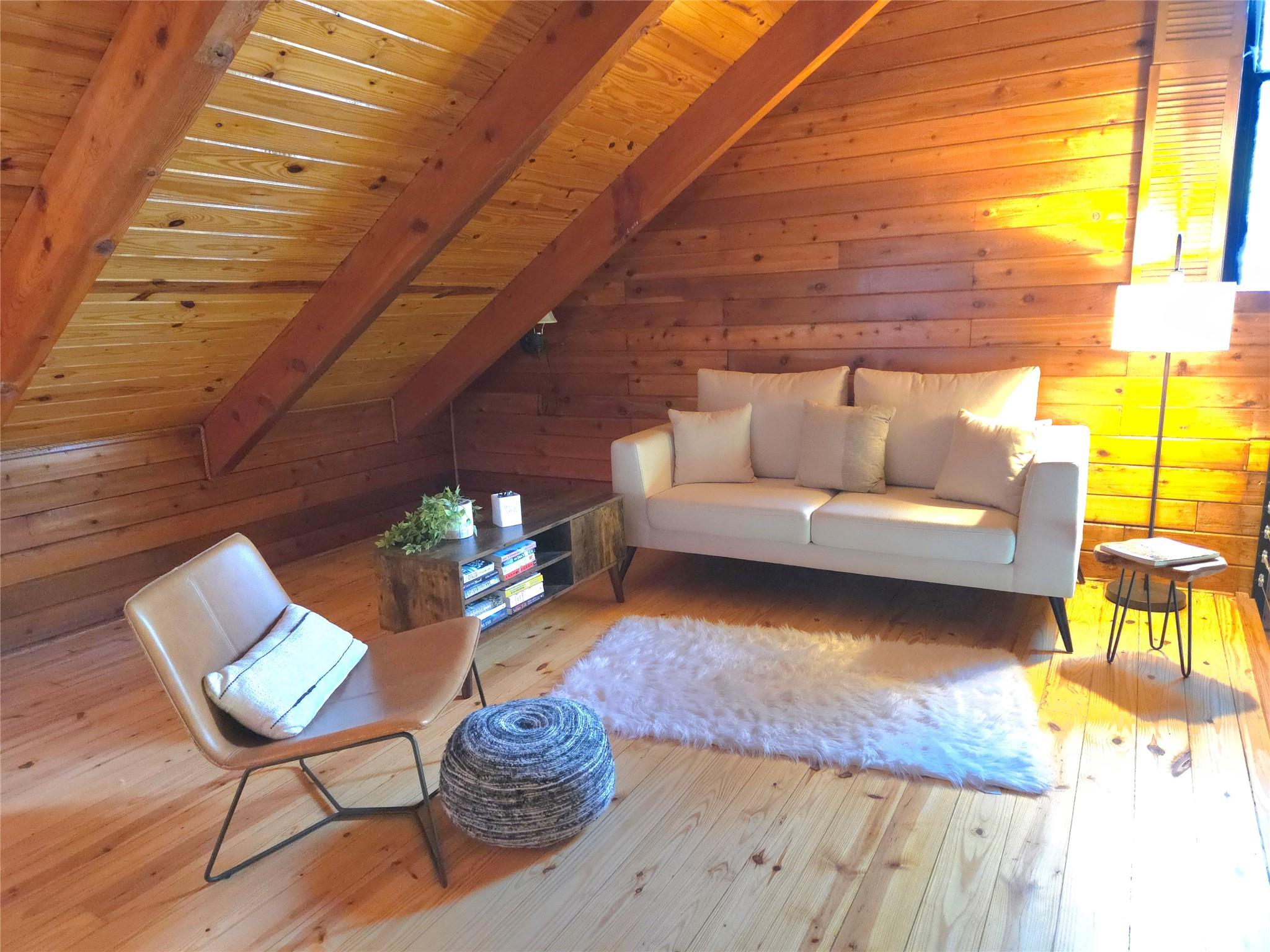 210 Circle Dr, Horseshoe Bay, TX 78657