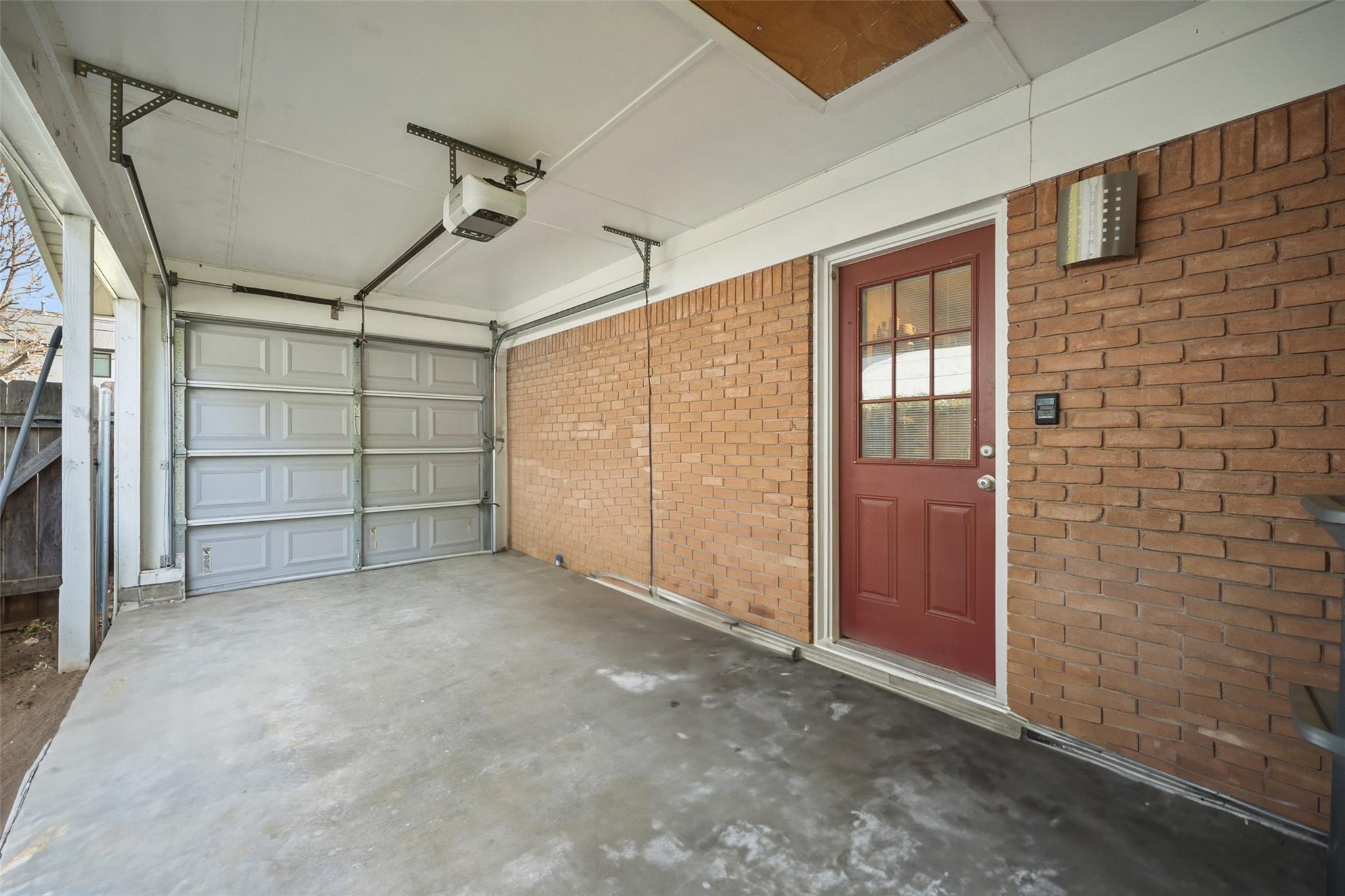 6518 Laird Dr, Austin, TX 78757