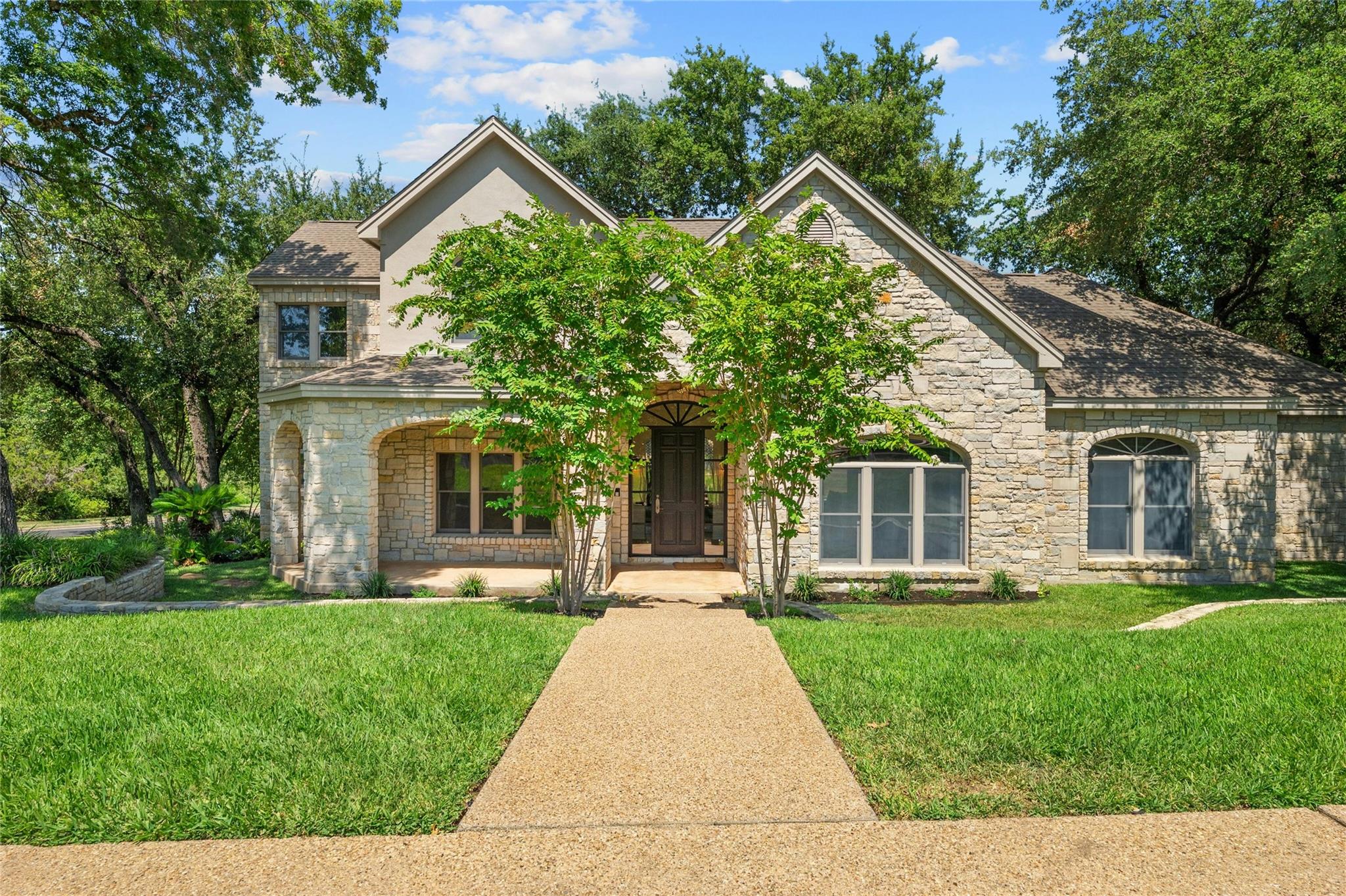 2928 Chatelaine Dr, Austin, TX 78746