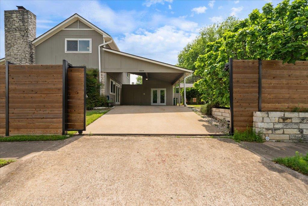 8204 Seminary Ridge Dr, Austin, TX 78745