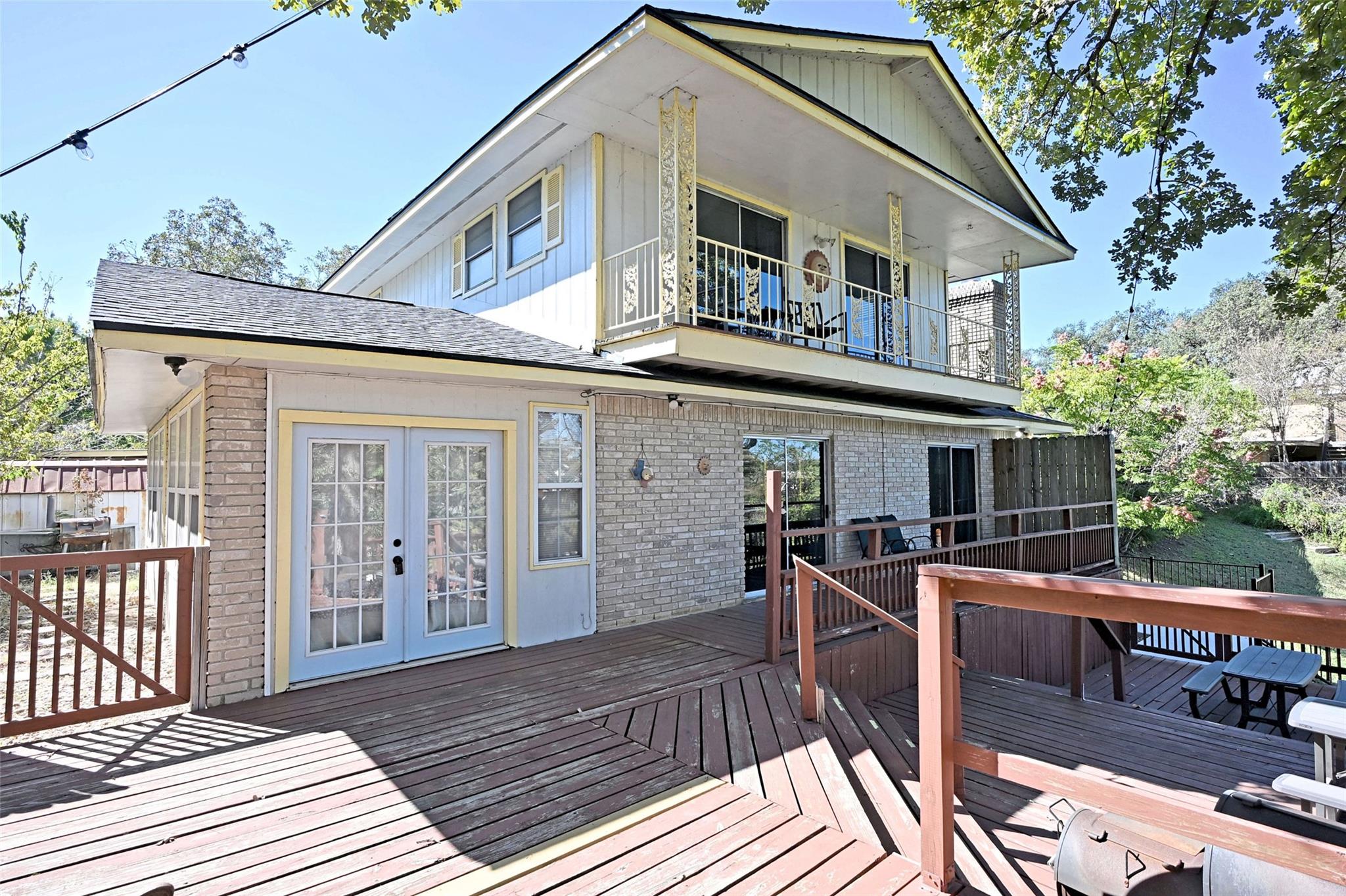 1683 Kuehler Ave, New Braunfels, TX 78130