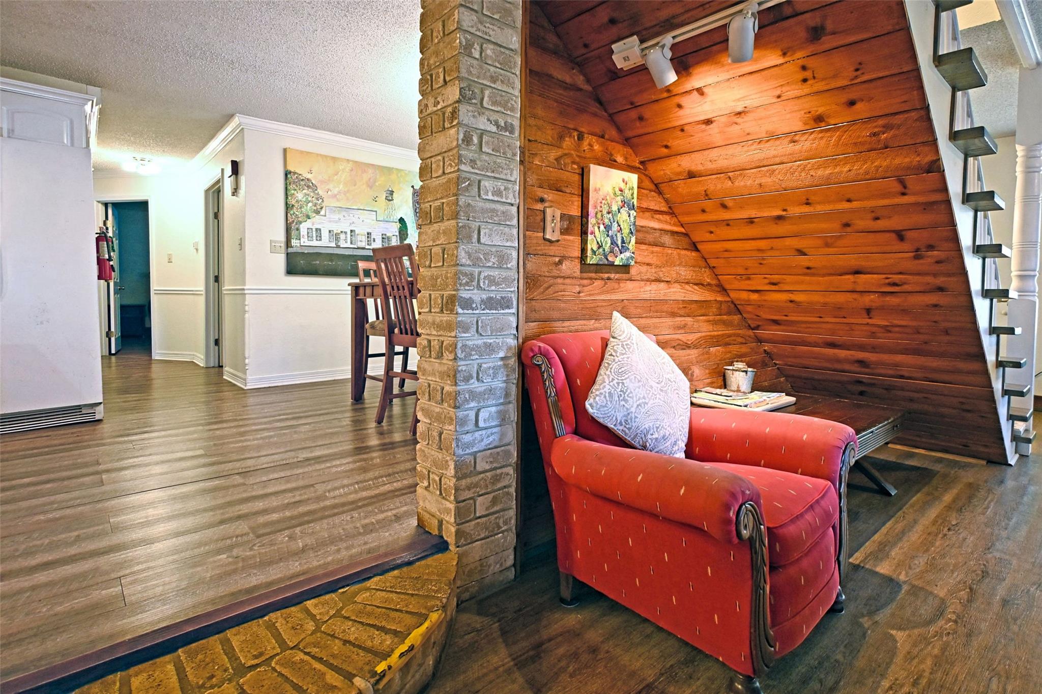 1683 Kuehler Ave, New Braunfels, TX 78130