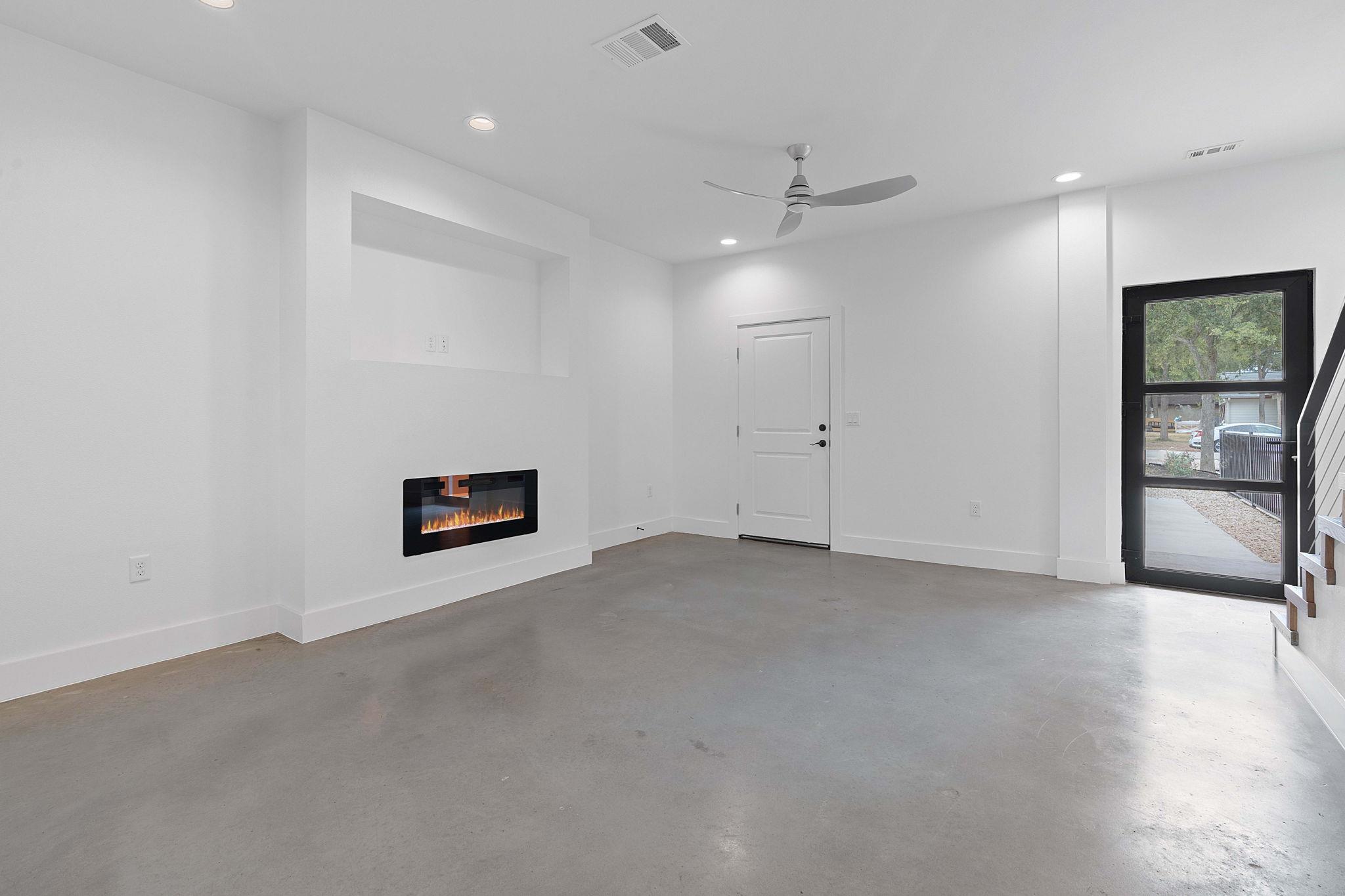 124 S Mockingbird Circle # B, Cedar Creek, TX 78612