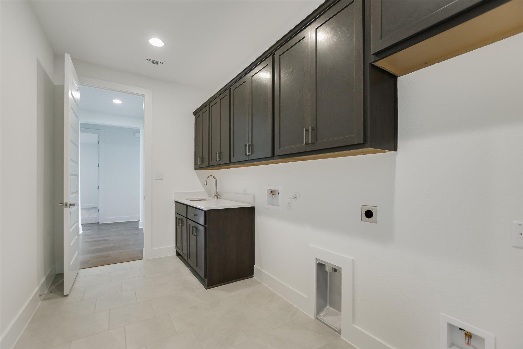 216 Scofield Ave, Georgetown, TX 78628