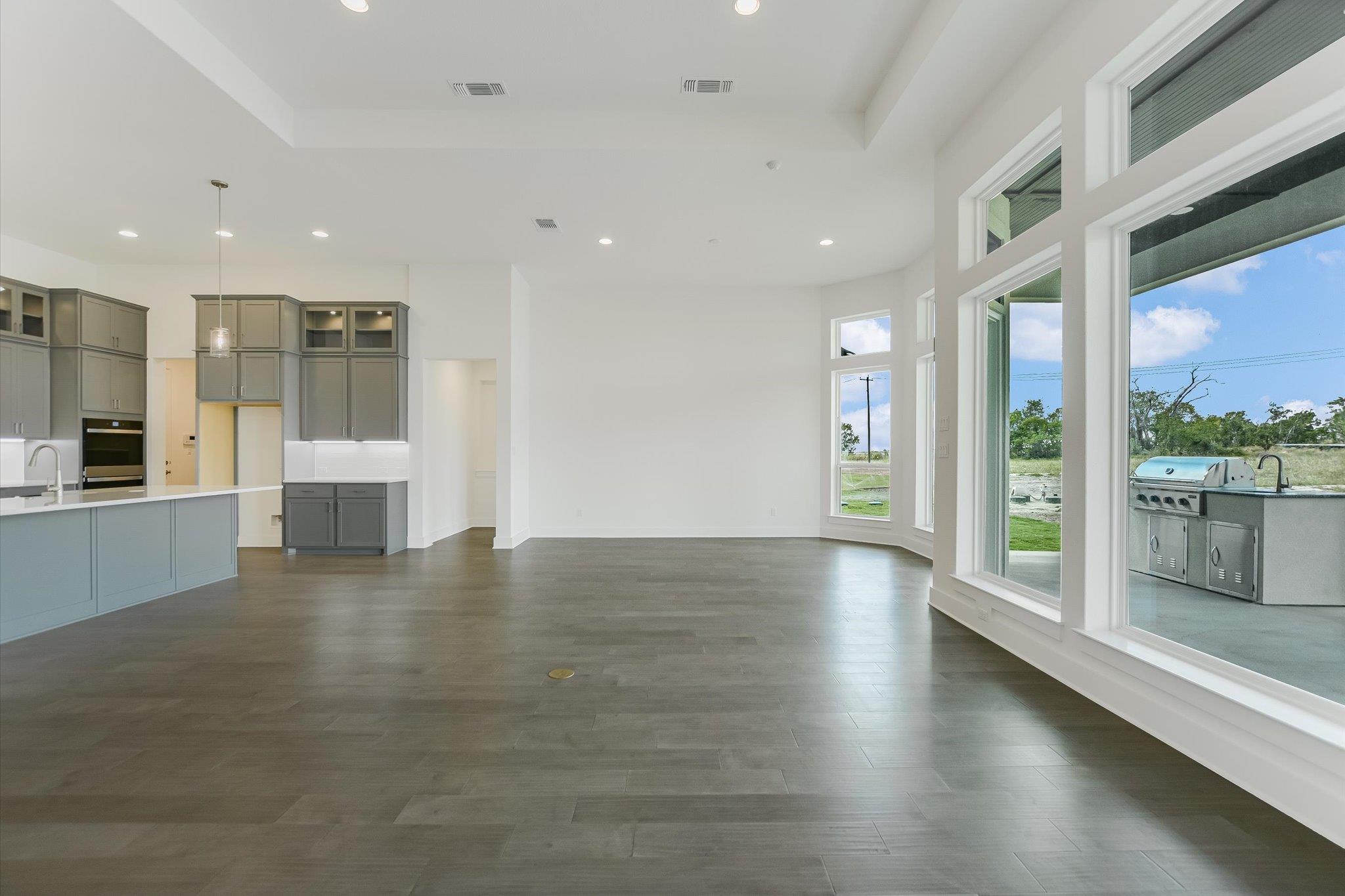 216 Scofield Ave, Georgetown, TX 78628