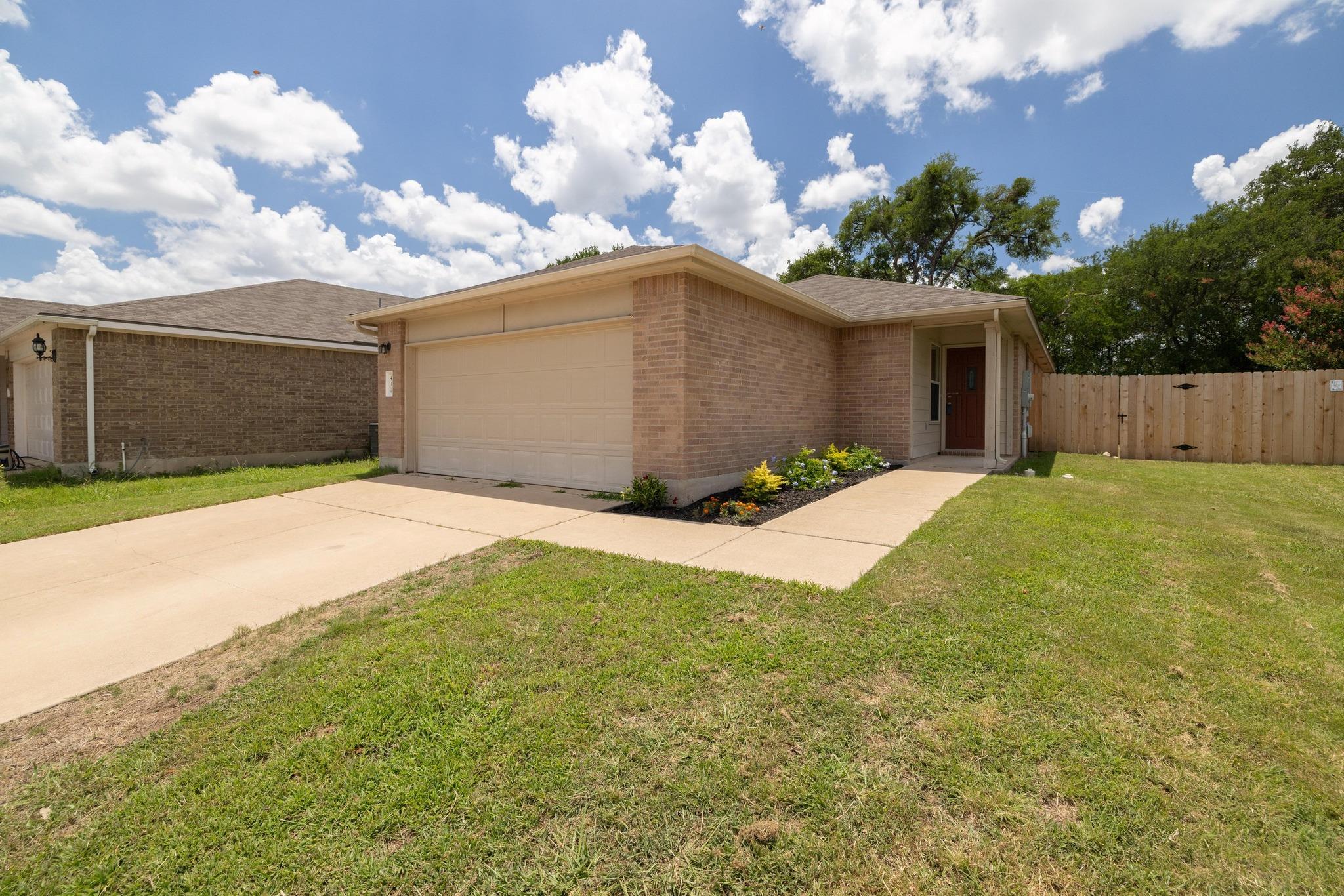 437 Moorhen Cv, Leander, TX 78641