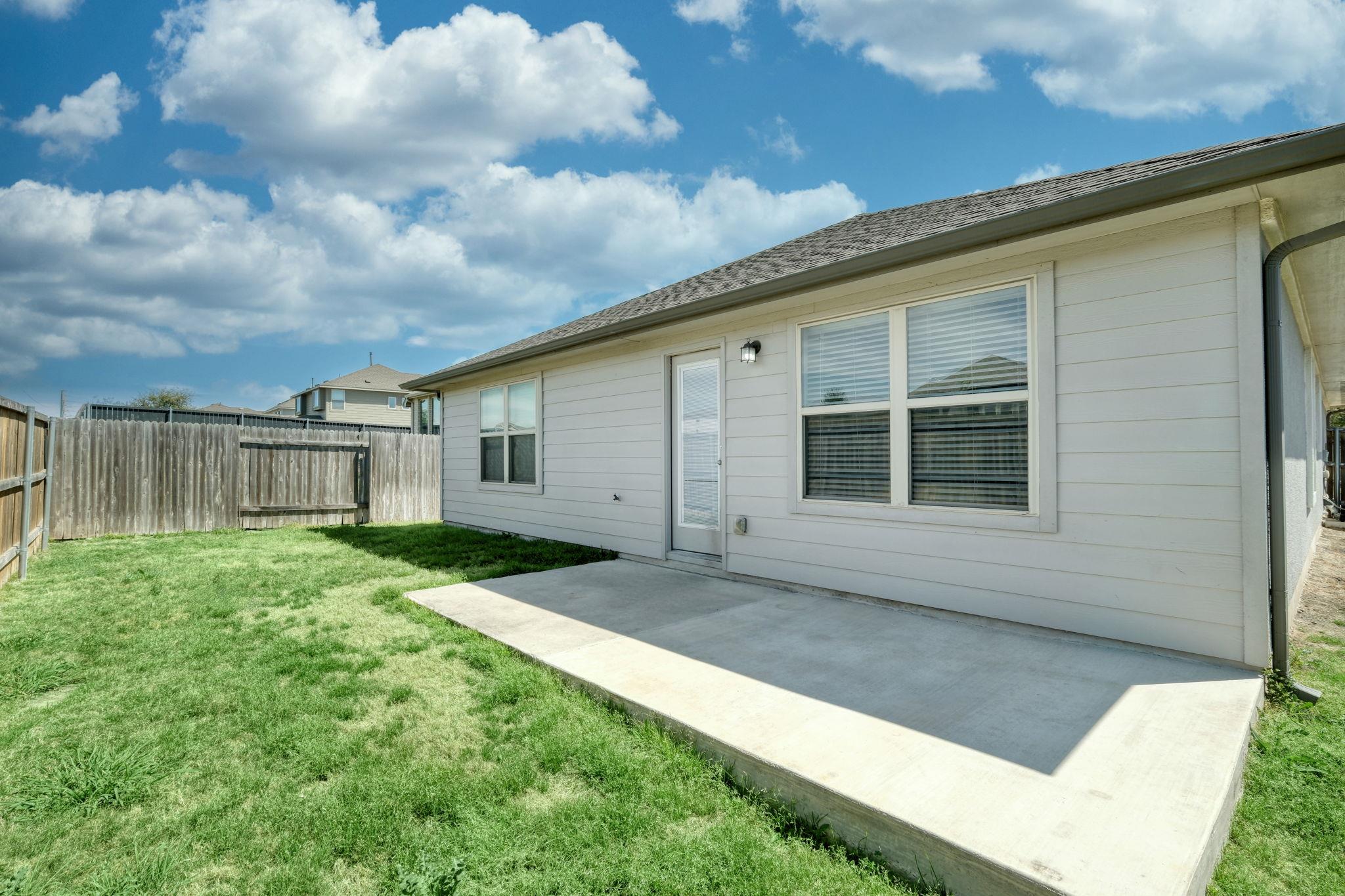 748 Nautical Loop, Kyle, TX 78640