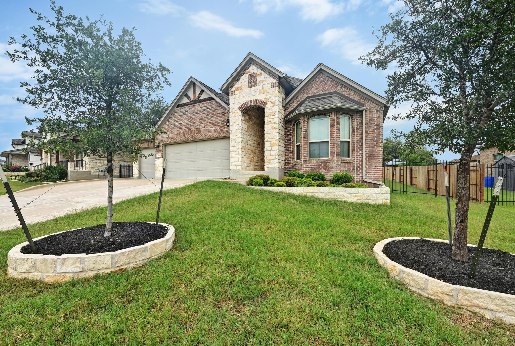 918 Valley View Dr, Cedar Park, TX 78641