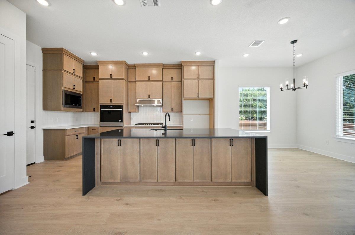 12109 Fennec Way, Austin, TX 78758