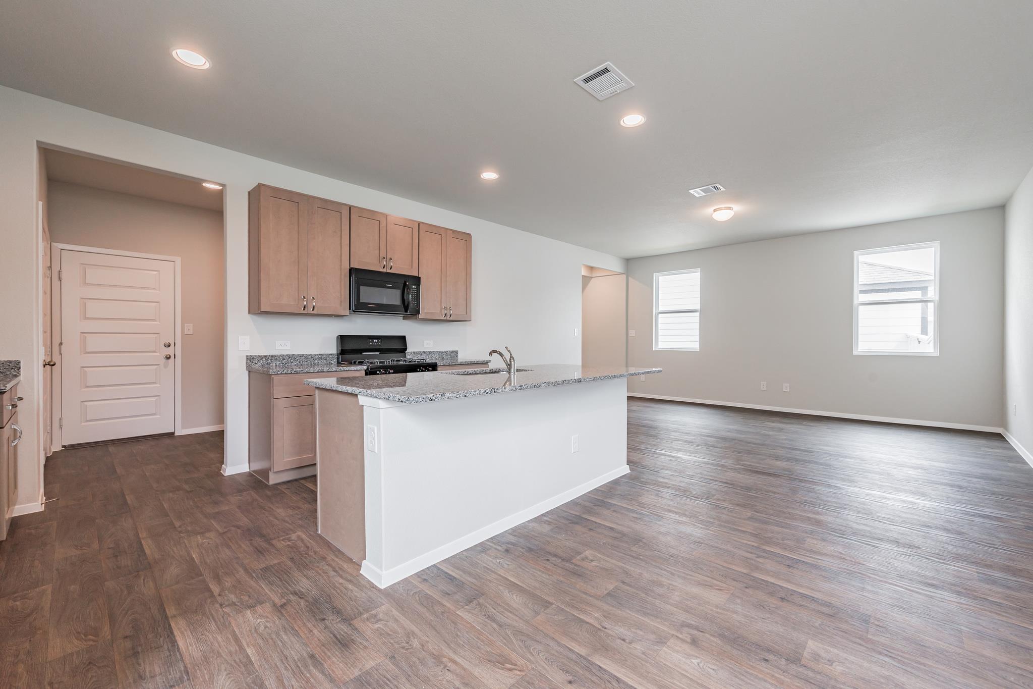 119 Honeybee Ln, Elgin, TX 78621