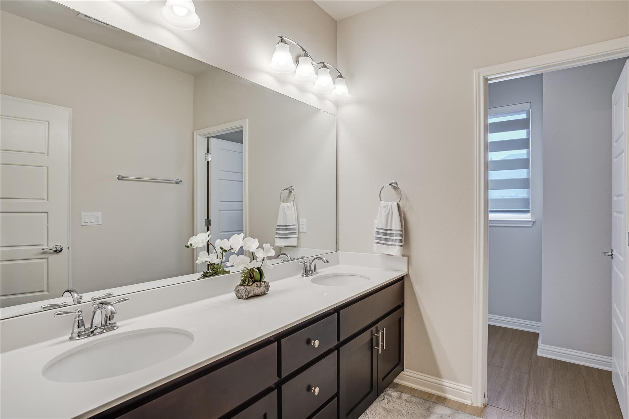 13800 Lyndhurst St # 325, Austin, TX 78717