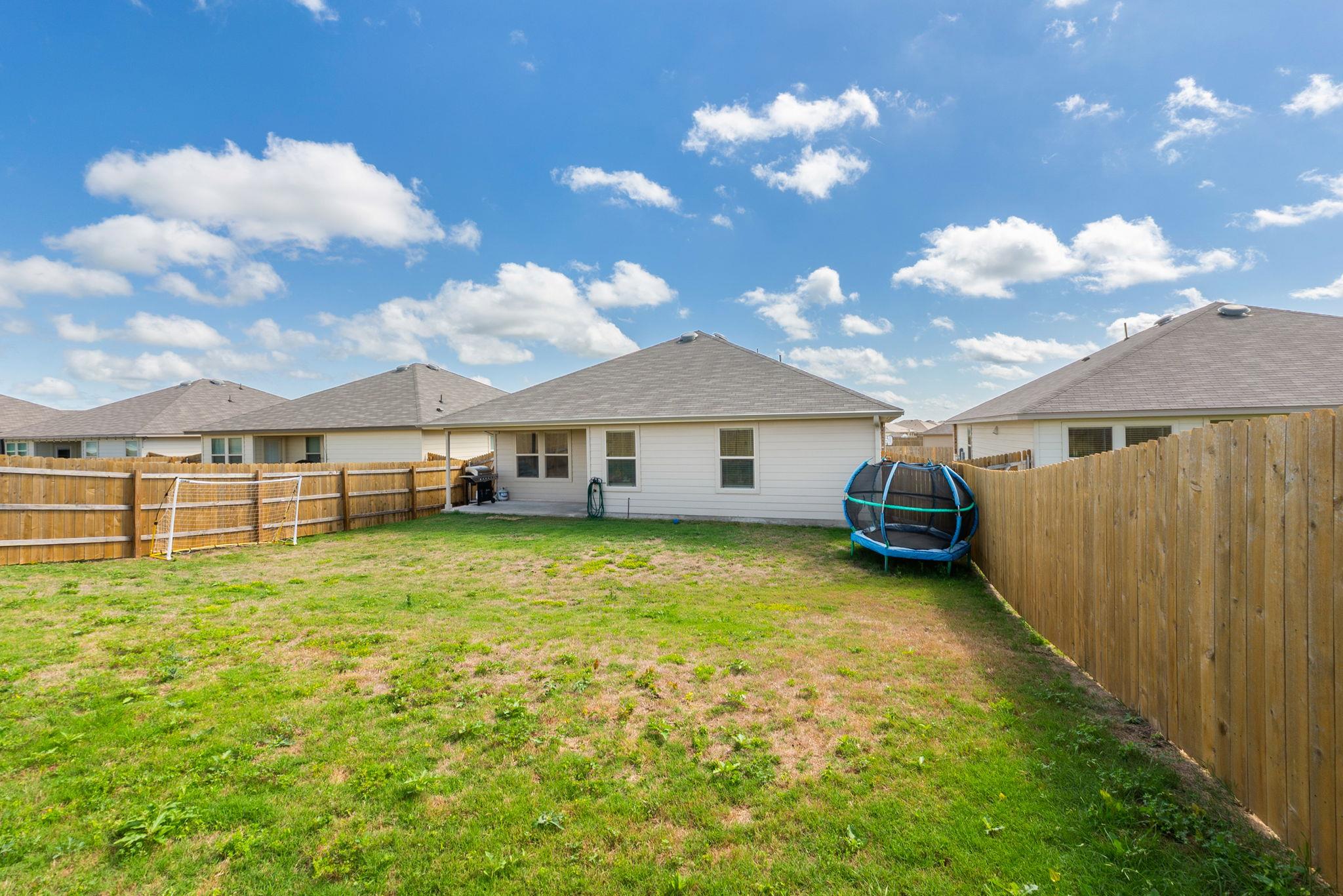 588 Wyatt Way, Jarrell, TX 76537