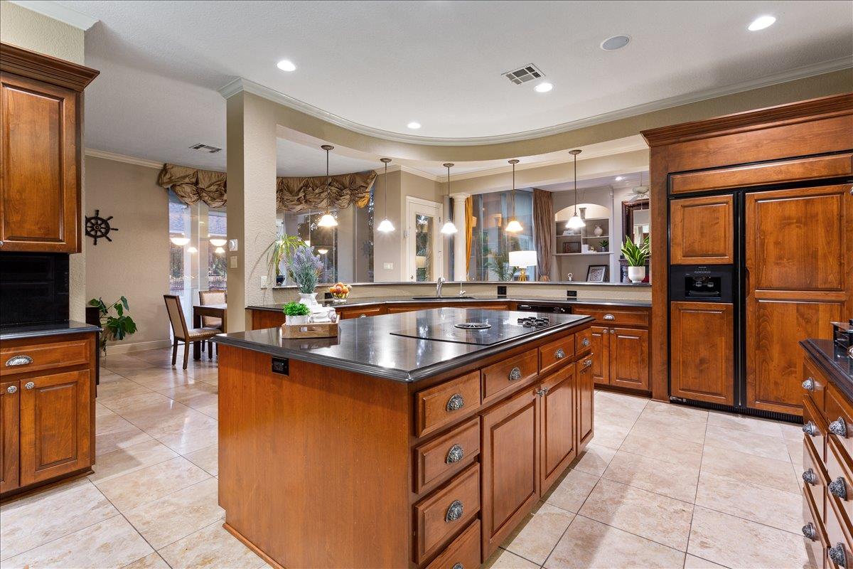 1317 Jack Nicklaus Cir, Salado, TX 76571