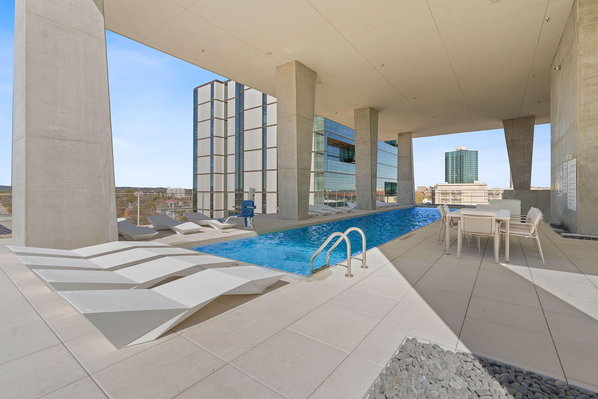 313 W 17th St # 2006, Austin, TX 78701