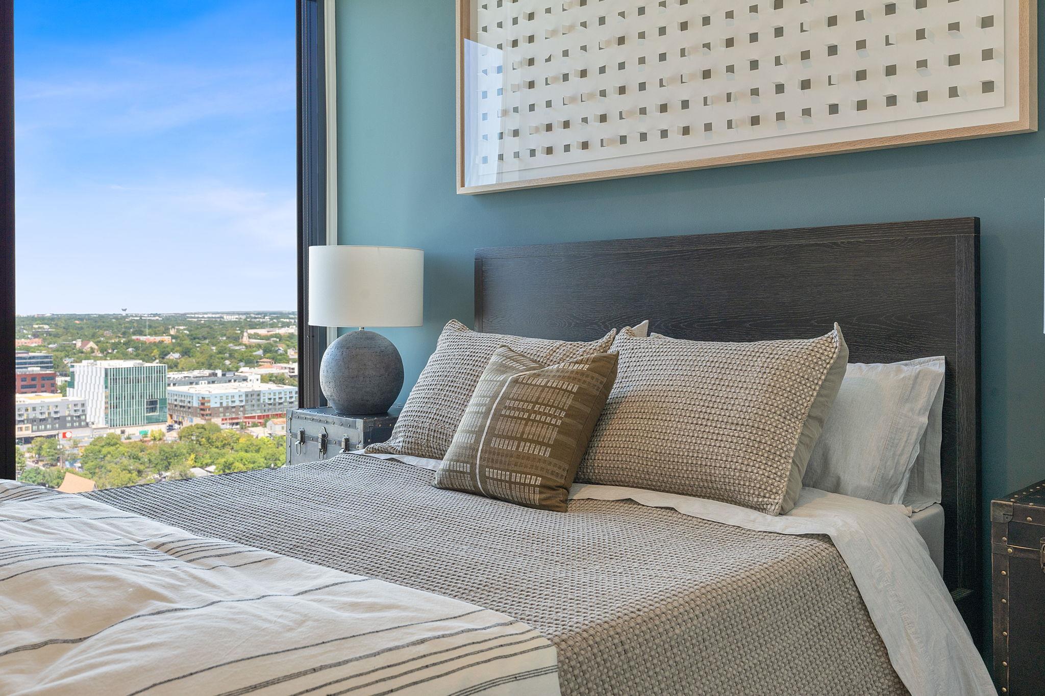 84 East Ave # 3201, Austin, TX 78701