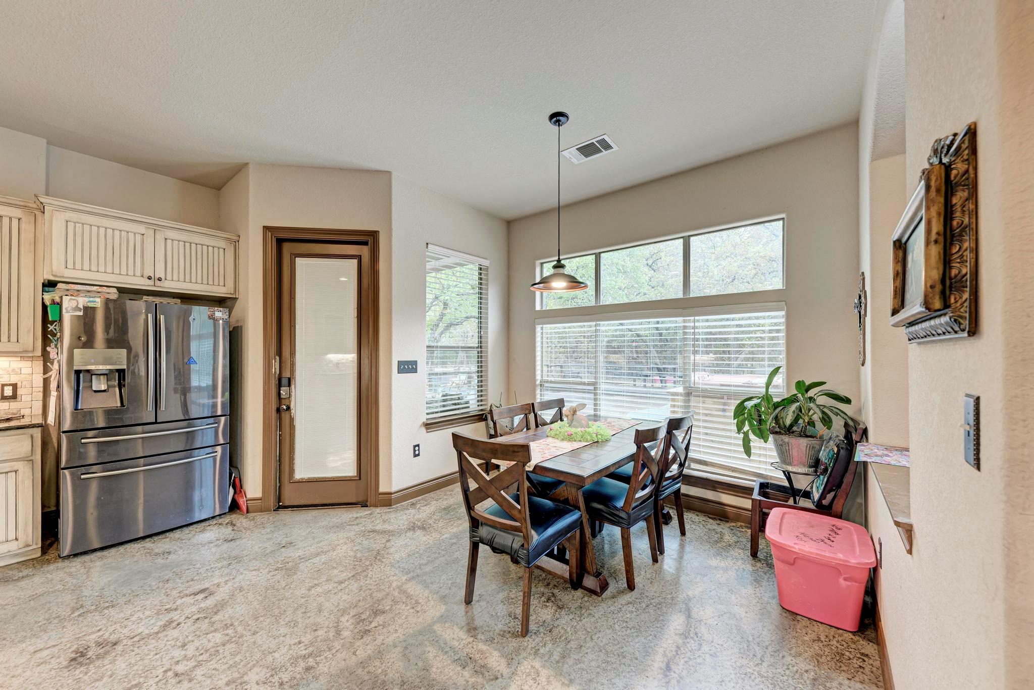 1325 County Road 106, Lampasas, TX 76550