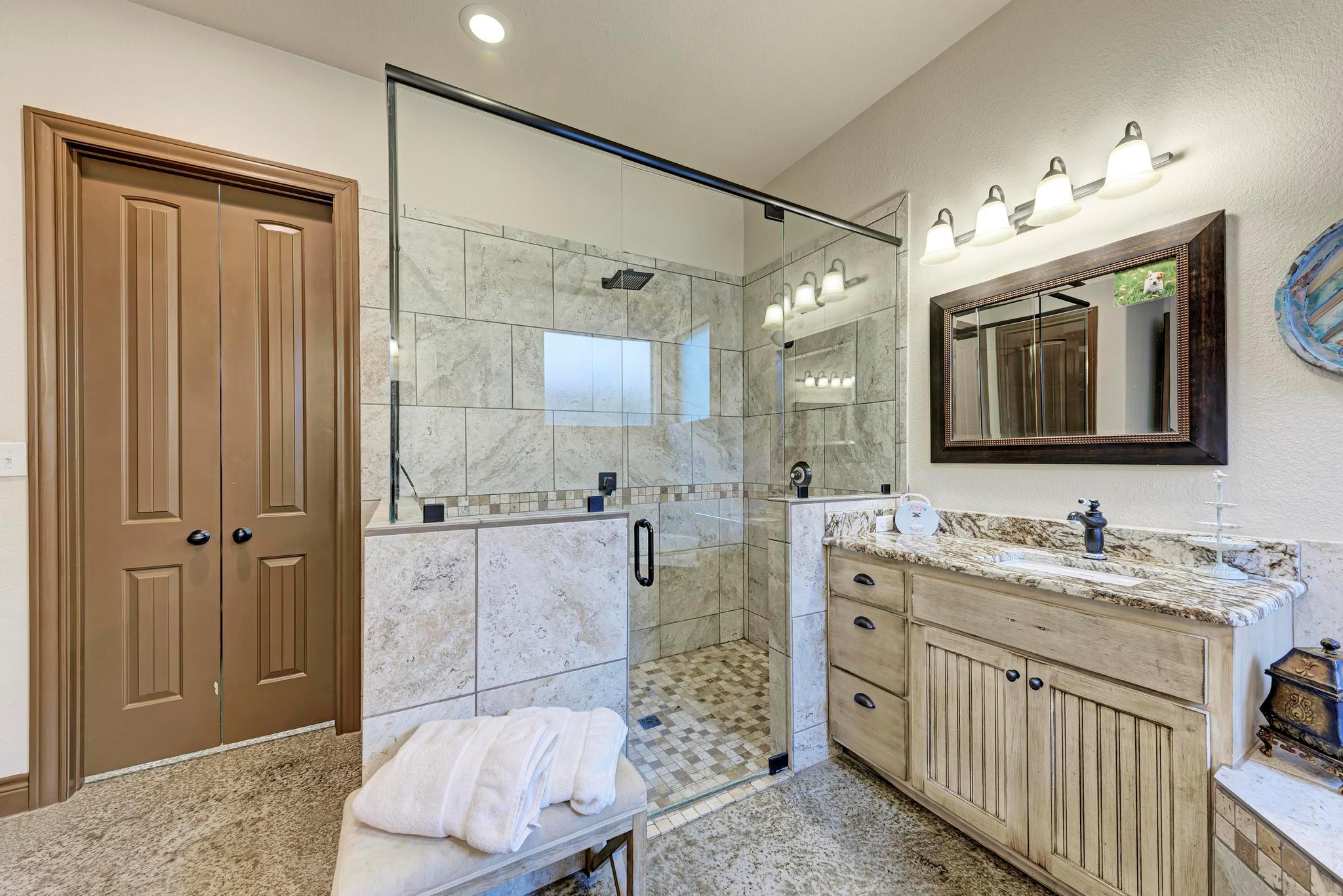 1325 County Road 106, Lampasas, TX 76550