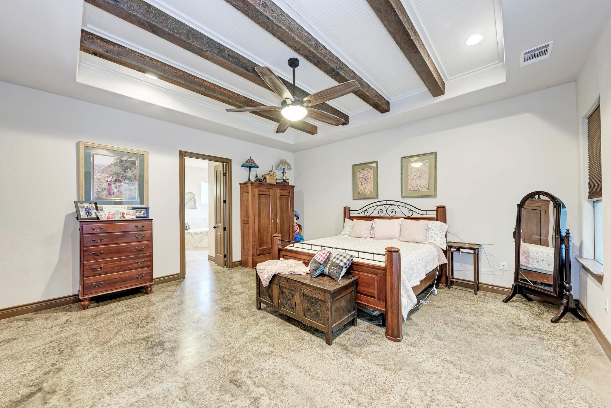 1325 County Road 106, Lampasas, TX 76550