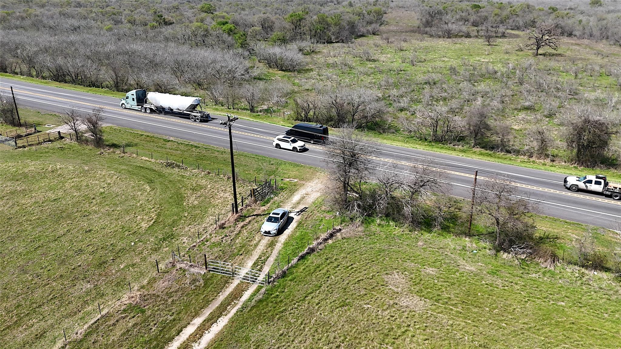 0000 Highway 21 Highway, Dale, TX 78616