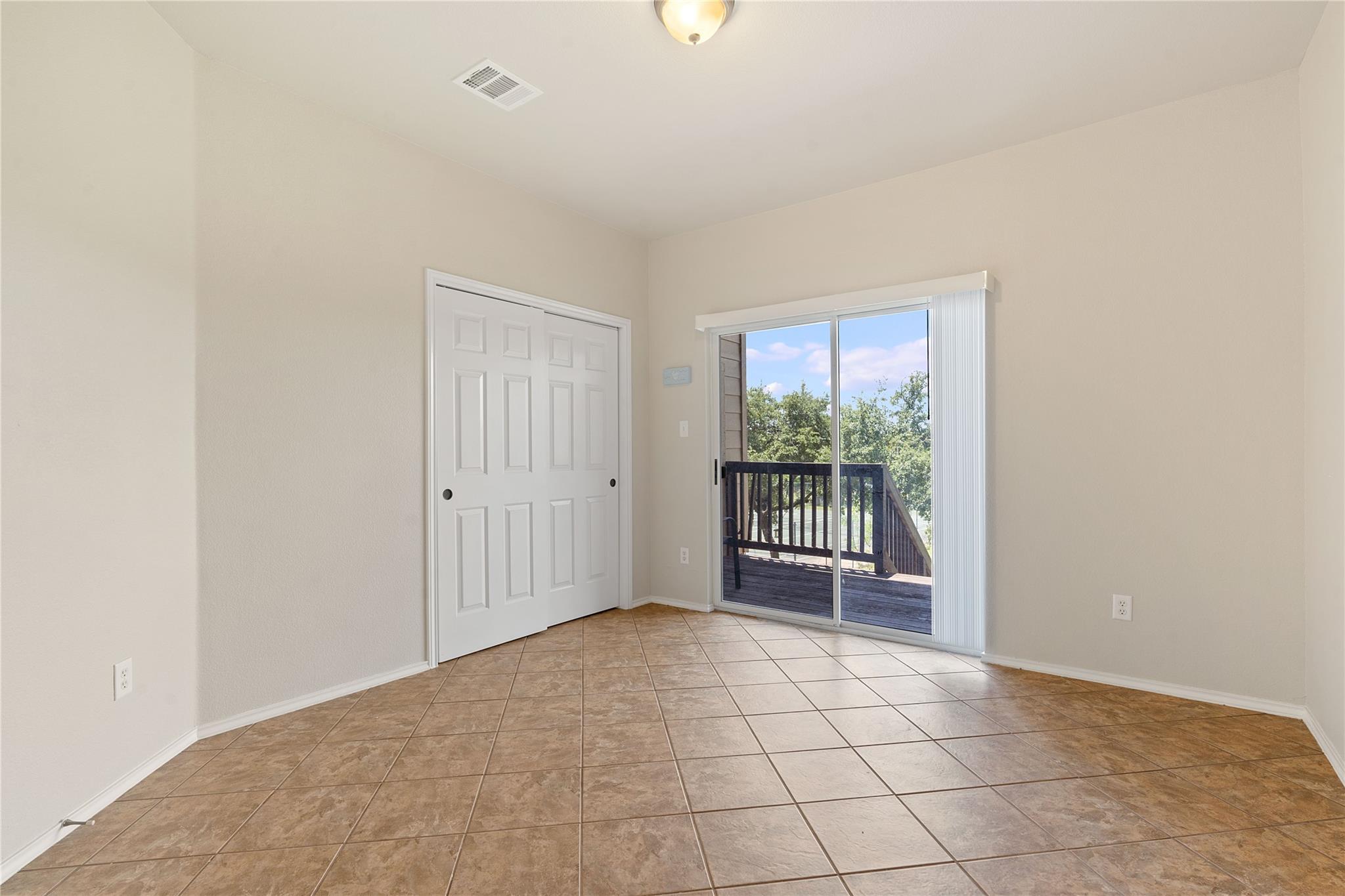 20905 Waterside Dr # 7, Lago Vista, TX 78645