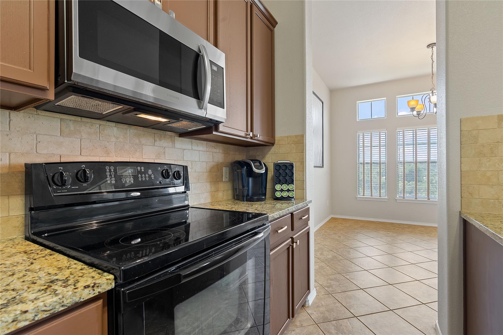 20905 Waterside Dr # 7, Lago Vista, TX 78645