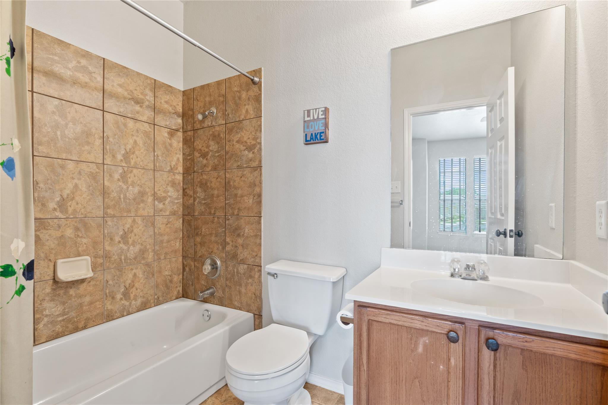 20905 Waterside Dr # 7, Lago Vista, TX 78645