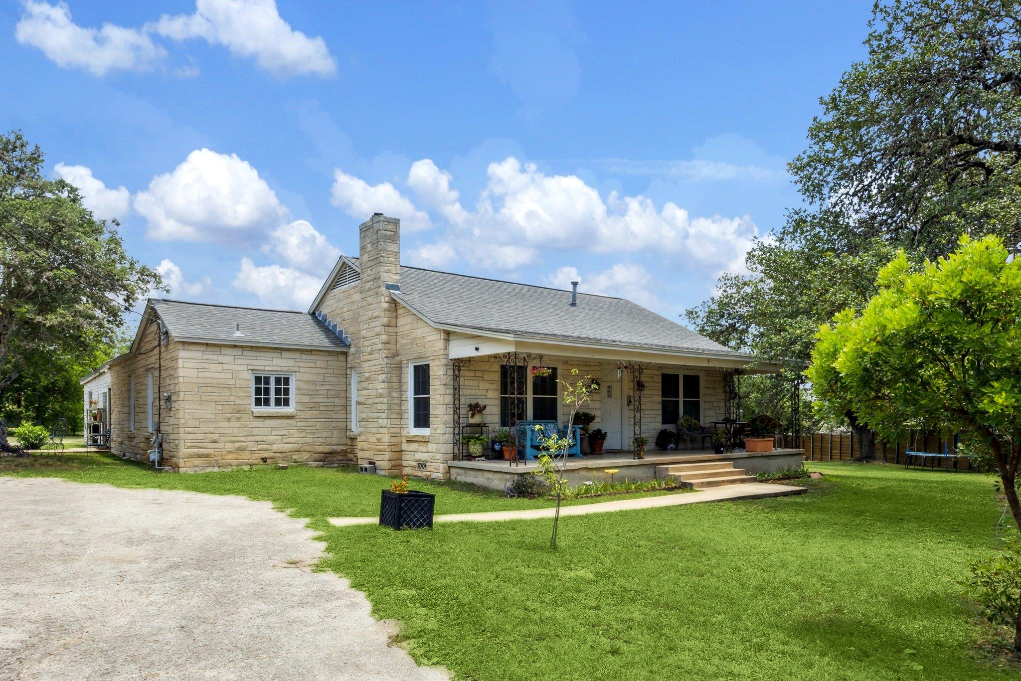 500 North Bluff Dr, Austin, TX 78745