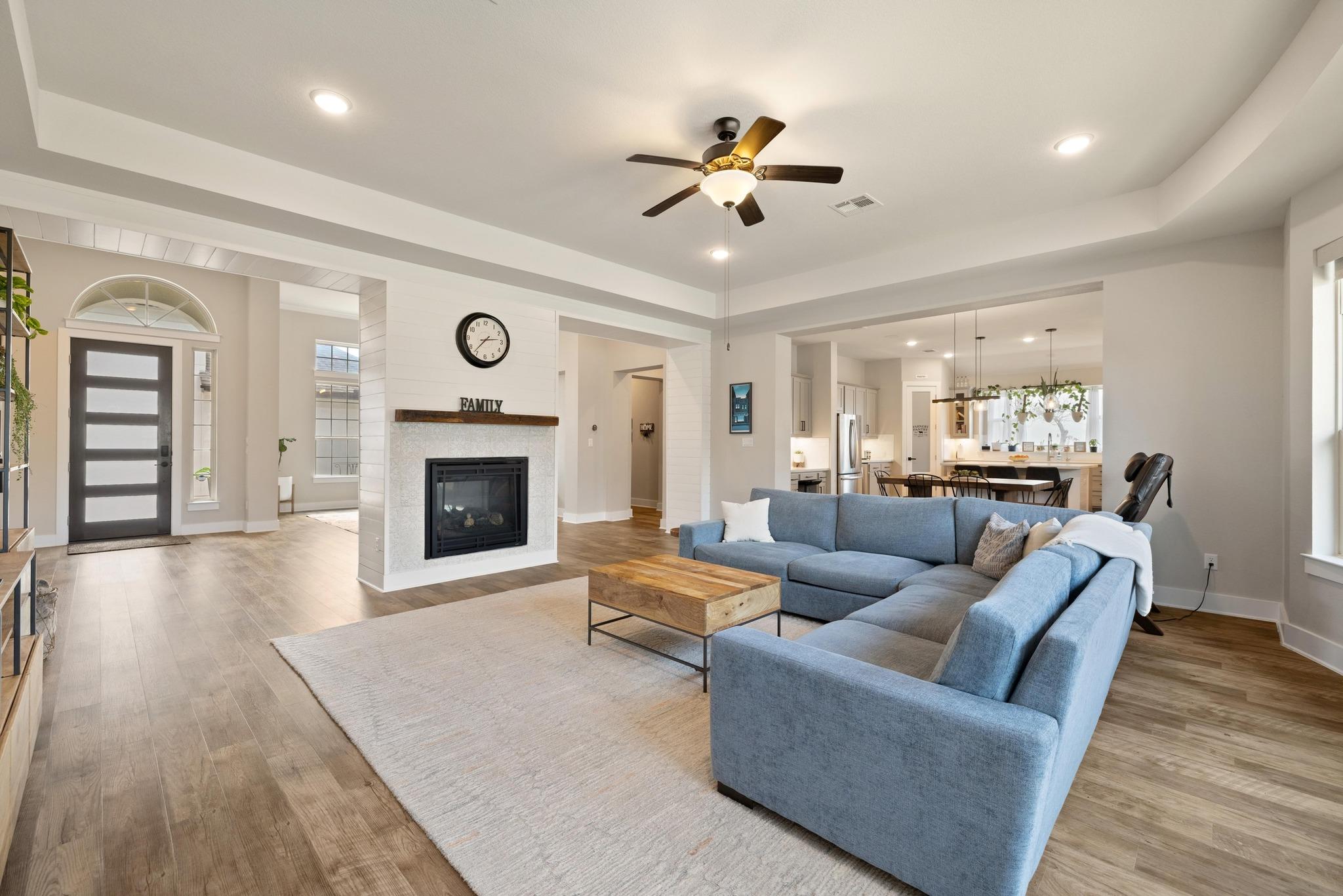 1924 Portobello Rd, Leander, TX 78641