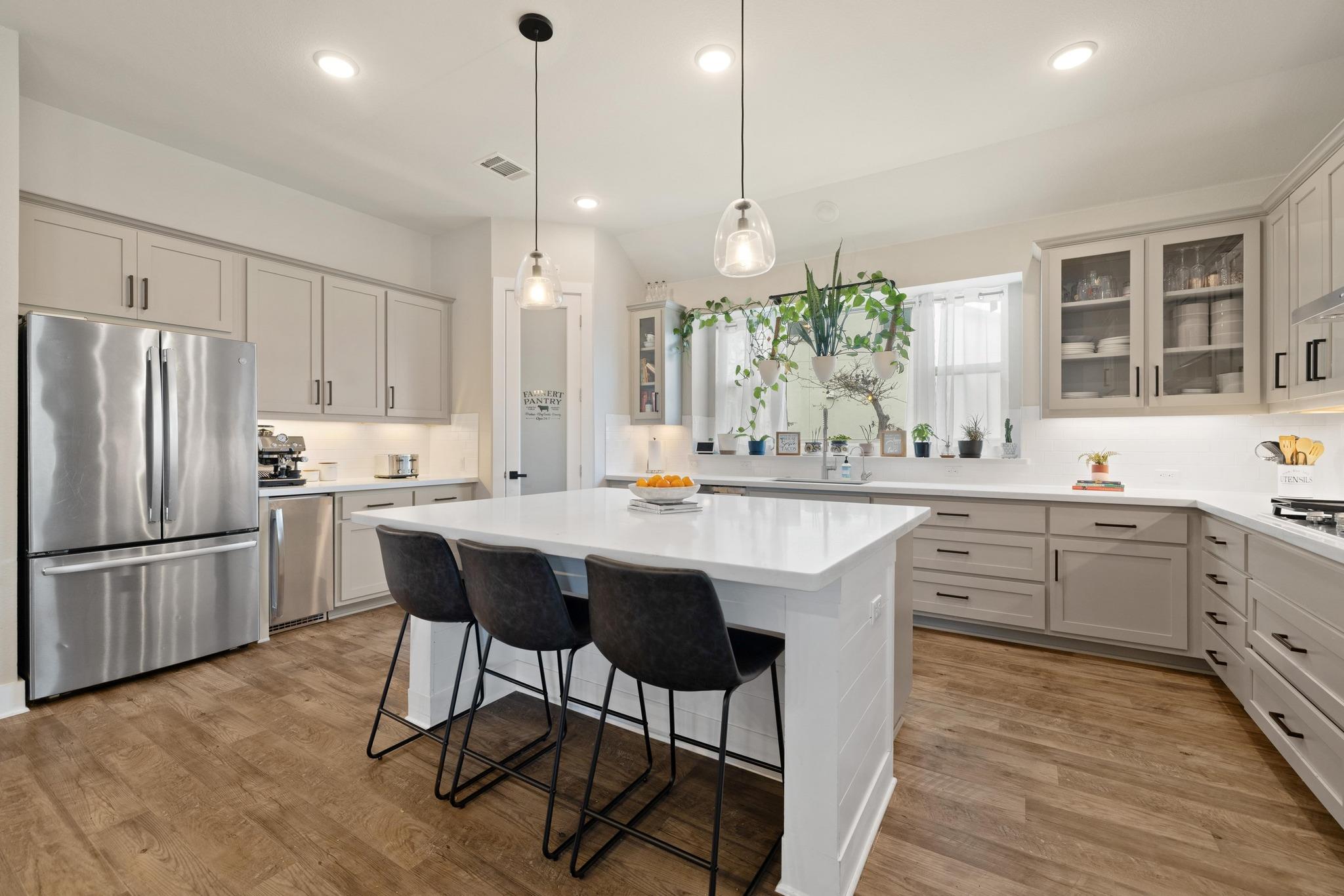 1924 Portobello Rd, Leander, TX 78641