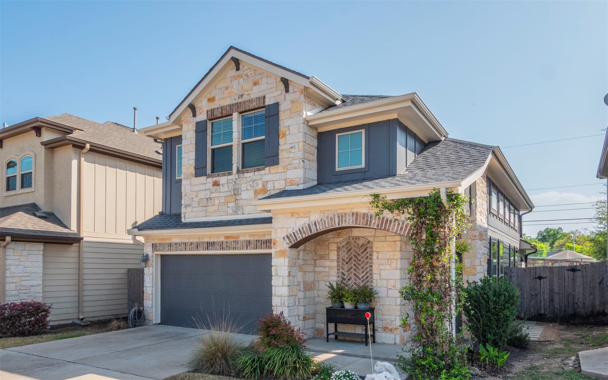 7337 Menchaca Rd # 31, Austin, TX 78745
