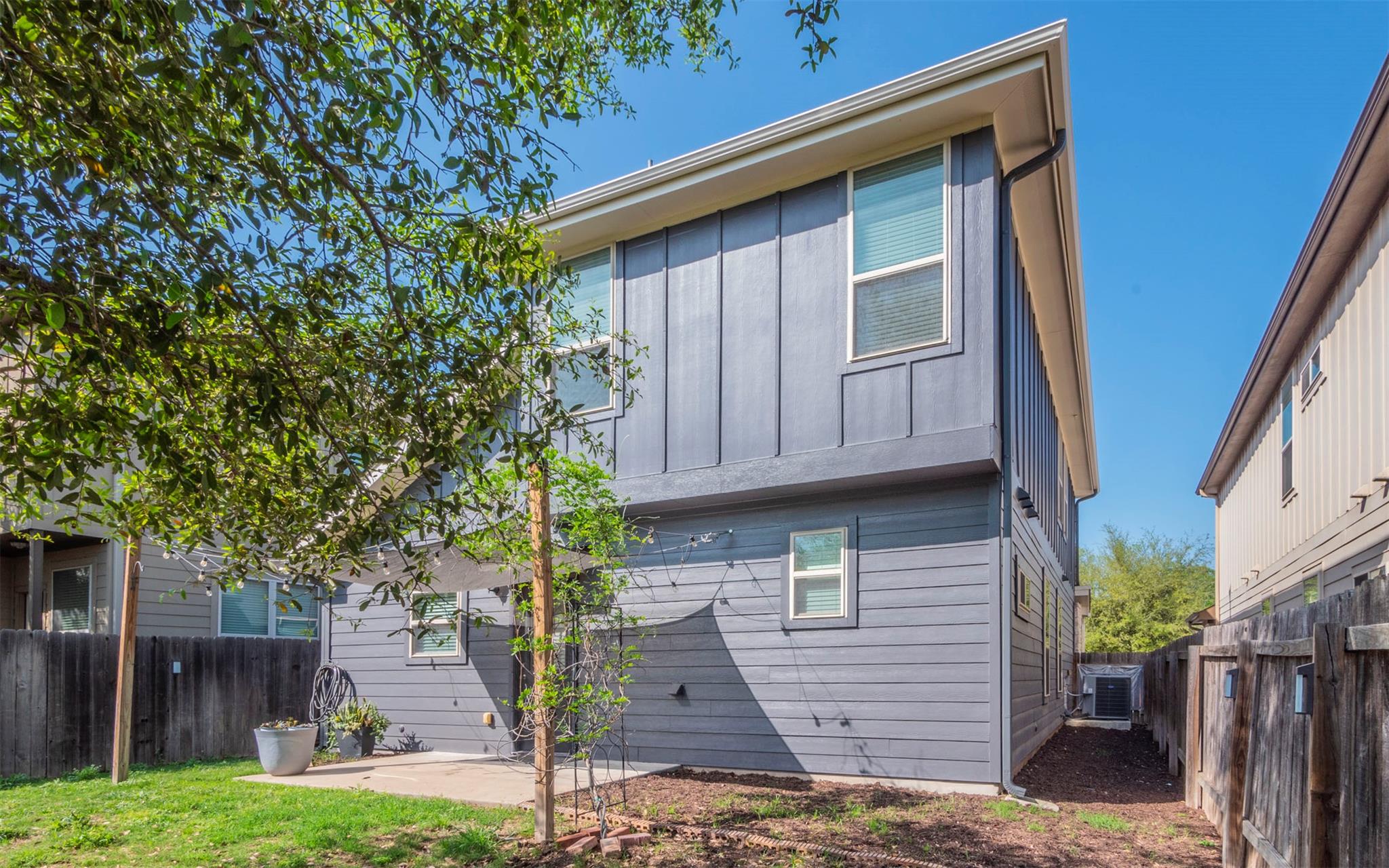 7337 Menchaca Rd # 31, Austin, TX 78745