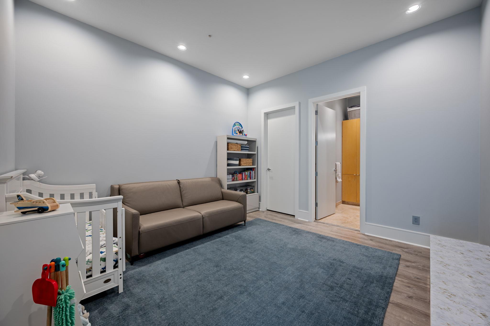 555 E 5th St # 2906, Austin, TX 78701
