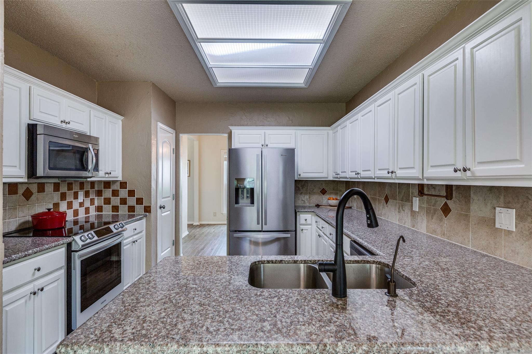 2312 Encino Xing, San Antonio, TX 78259