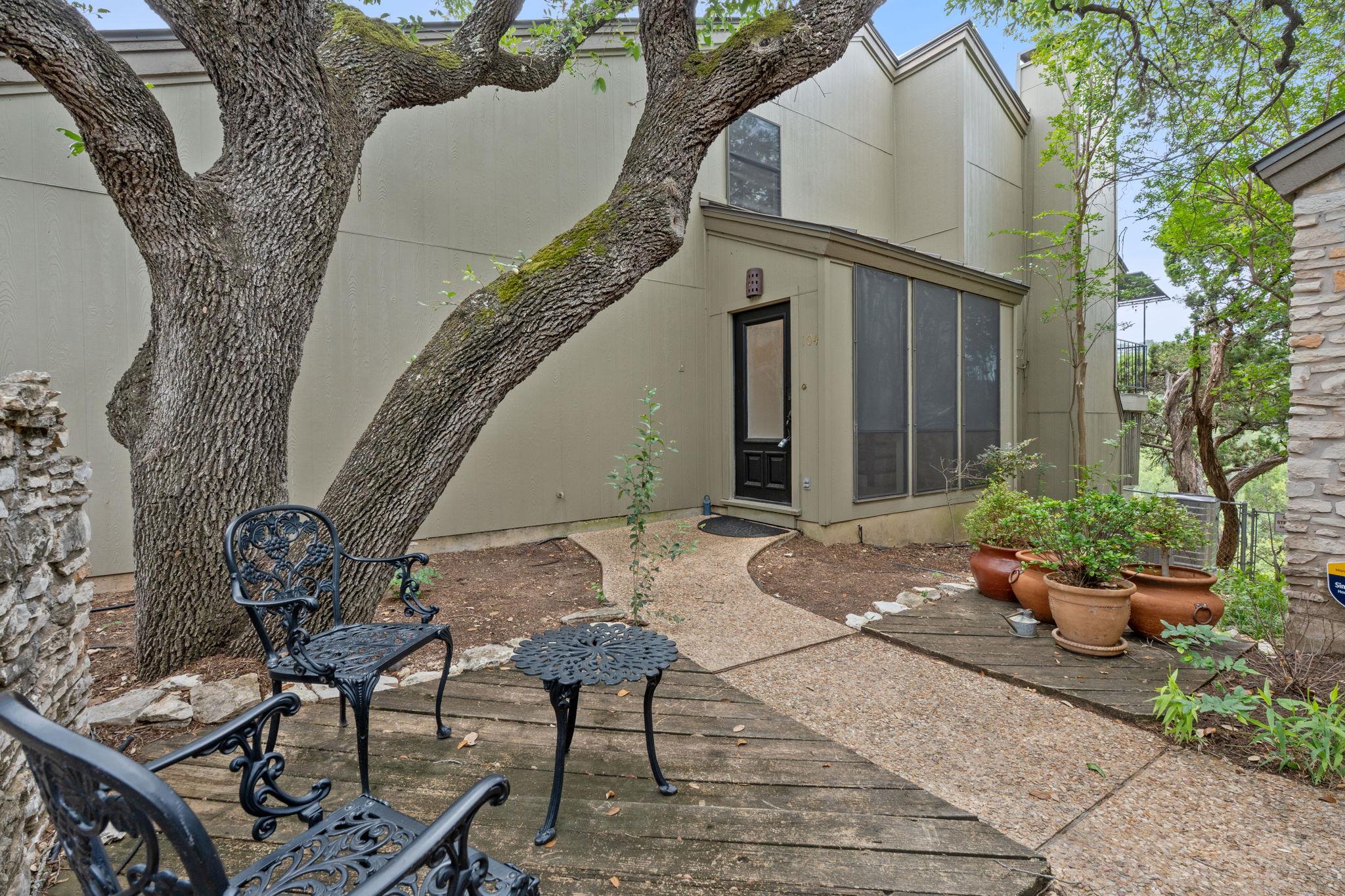 1821 Westlake Dr # 104, Austin, TX 78746