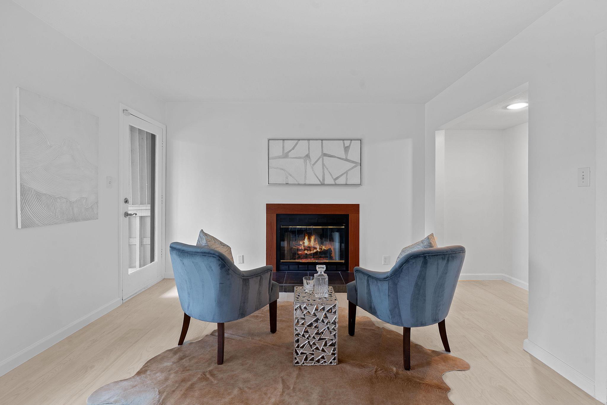 1821 Westlake Dr # 104, Austin, TX 78746