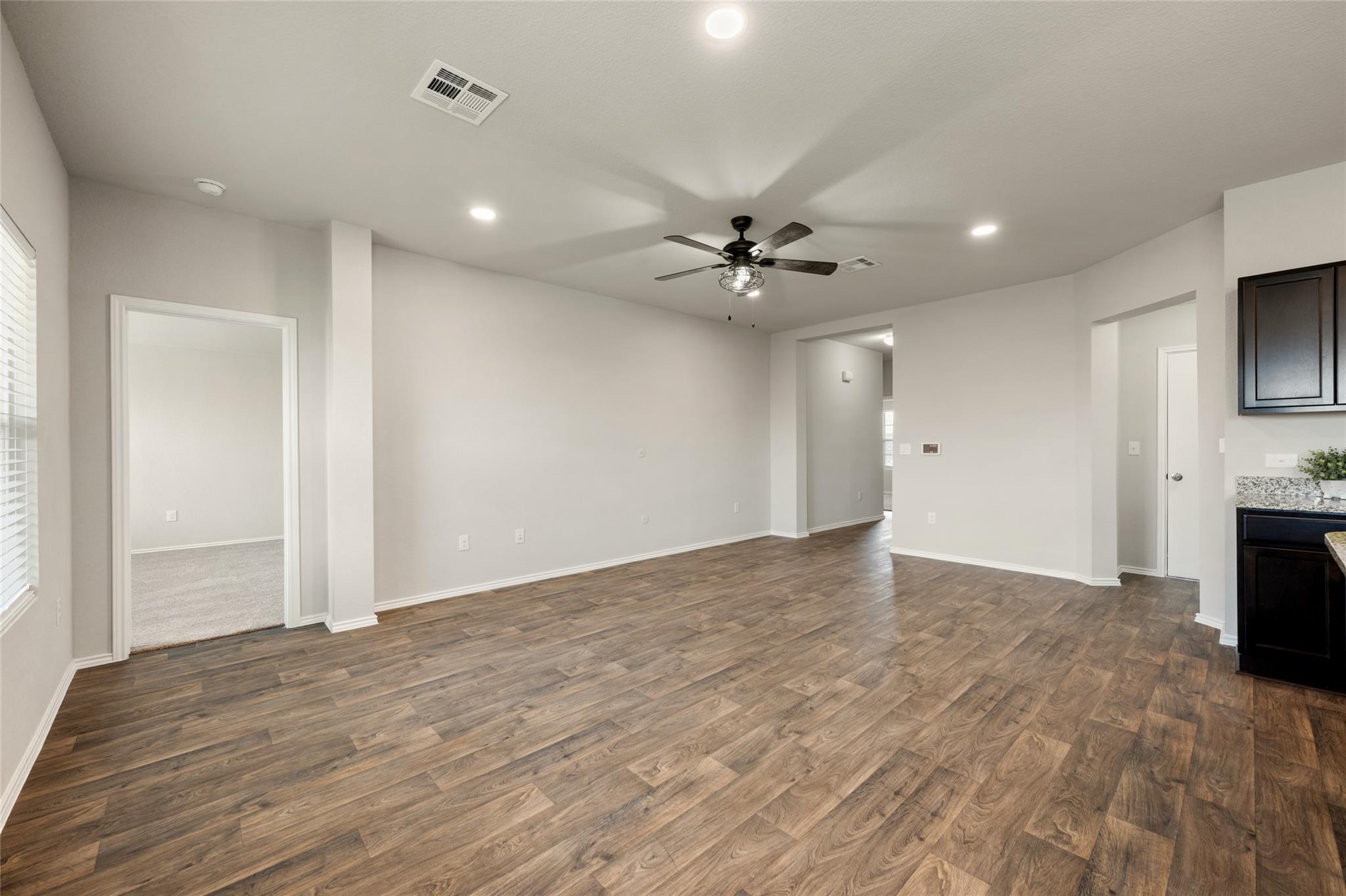 5725 Shanjia Dr, Austin, TX 78724