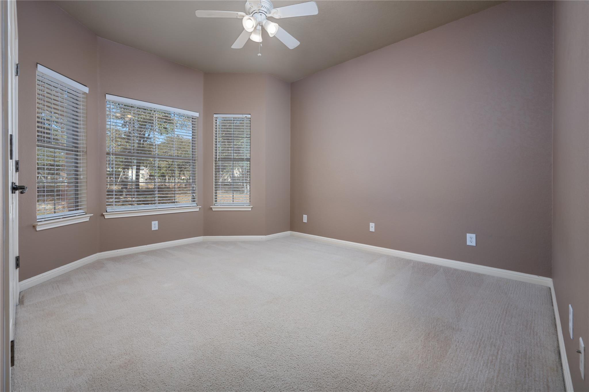 455 Rose Blossom Loop, La Vernia, TX 78121