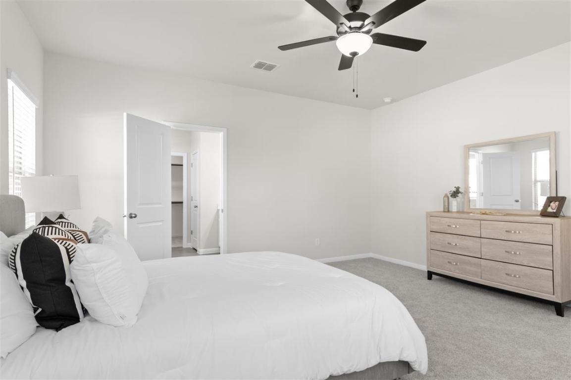 717 Paddock Ln, Georgetown, TX 78626