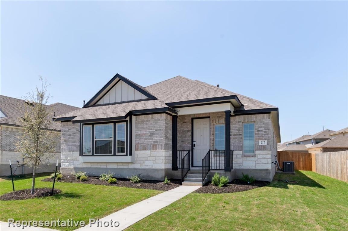 717 Paddock Ln, Georgetown, TX 78626