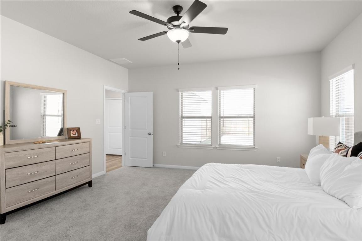 717 Paddock Ln, Georgetown, TX 78626