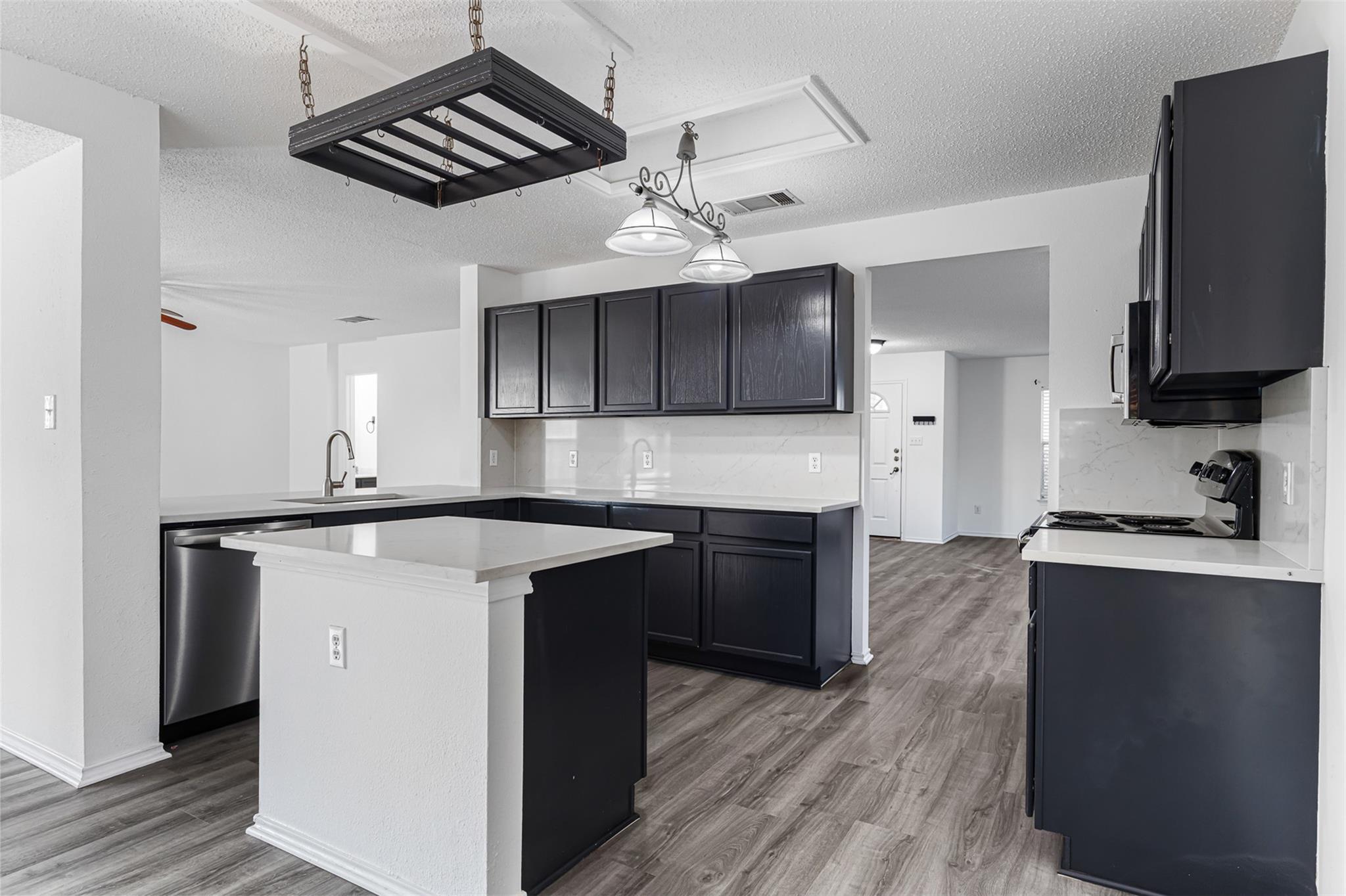 1910 N Marysol Trl, Cedar Park, TX 78613