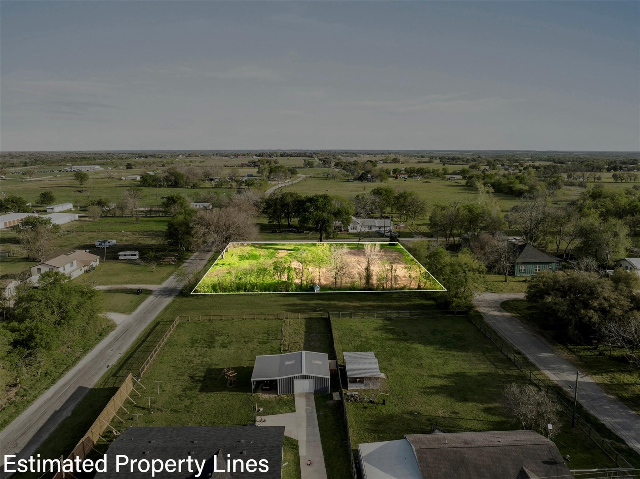320 Douglas St # 2, Lexington, TX 78947